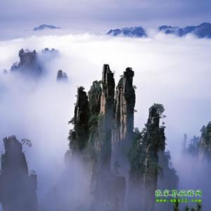 【純玩拼團(tuán)線路】張家界、天門(mén)山、黃龍洞、鳳凰古城全景散拼純玩五日游