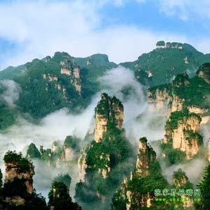 【長沙往返線路1】張家界、鳳凰古城、天子山、黃龍洞三晚四日游